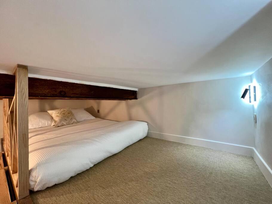 Antibes Cute Duplex Studio Bagian luar foto